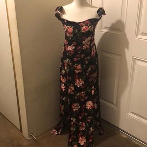 Fashion Nova Maxi Dress